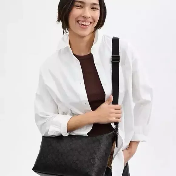 NWT COACH Finn Crossbody Bag In Signature Canvas CAJ91 Gunmetal